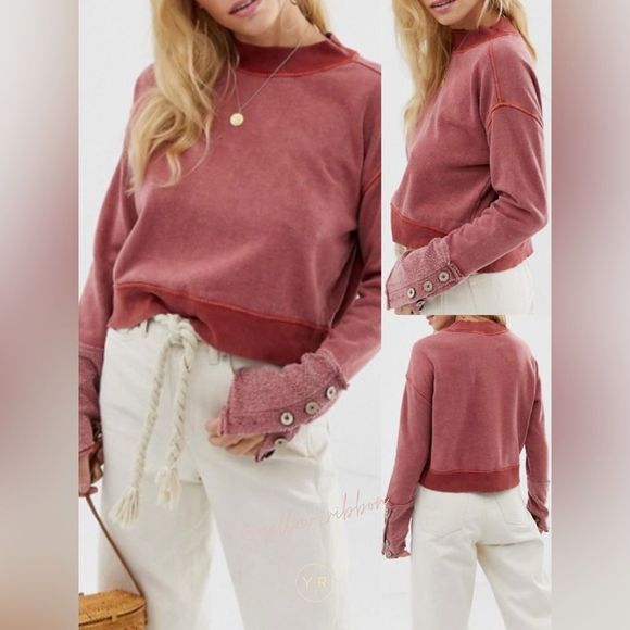 Free People Sweaters - 🆕 Free People Look Ahead Sweatshirt | Size: M